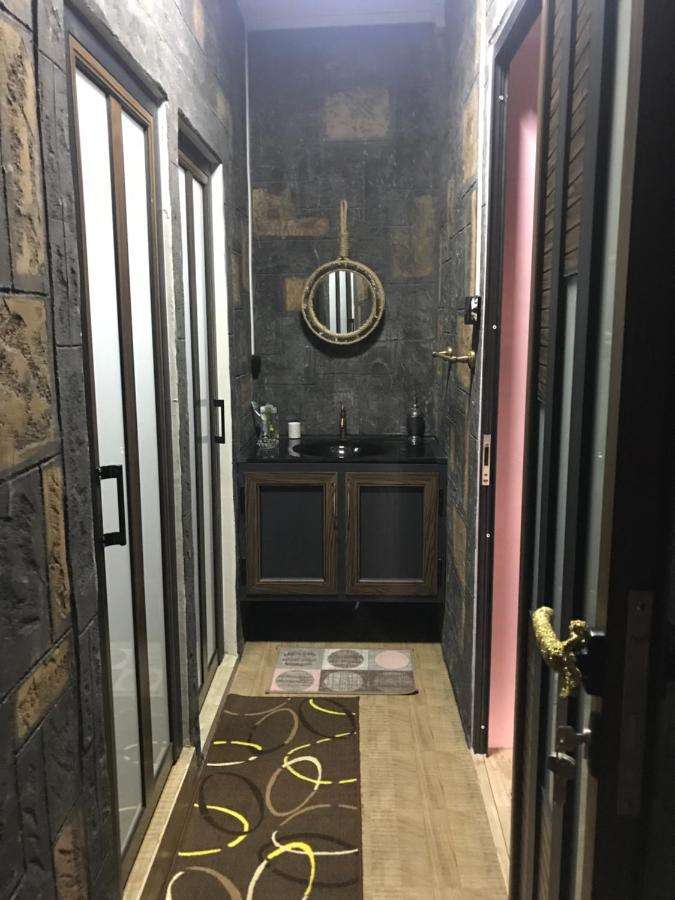 特里罗杰The Rustic住宿加早餐旅馆 外观 照片